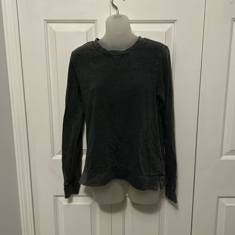 Threads 4 Thought Burnout Sweatshirt Gray sz Medium GUC B1313